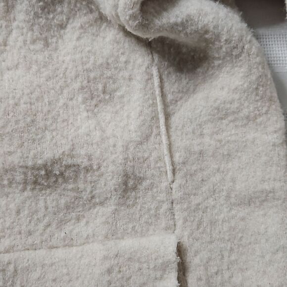 Vince Oversized Boucle Merino Wool/Alpaca blend cardigan size Small - Picture 12 of 15